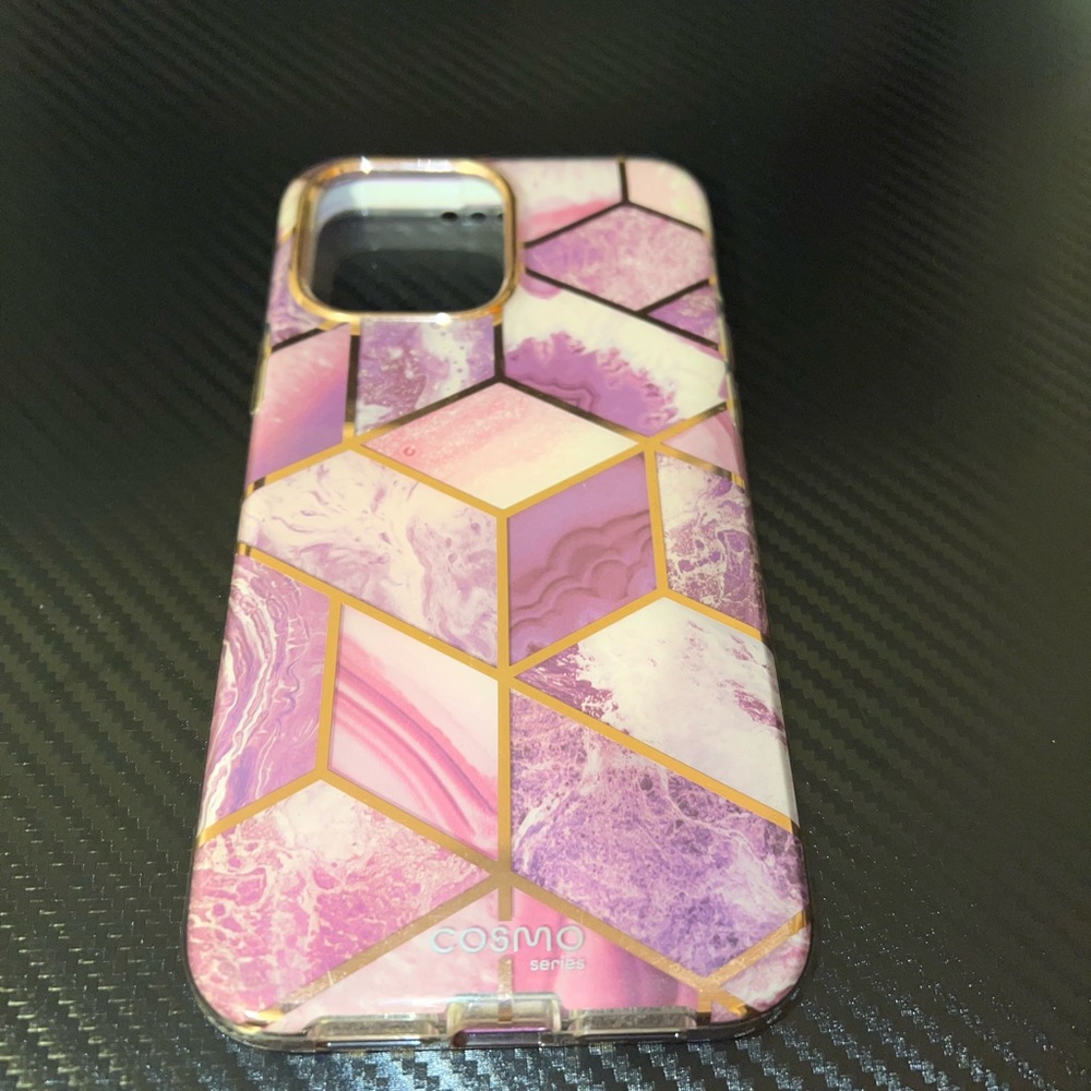 iPhone 13 Max phone case